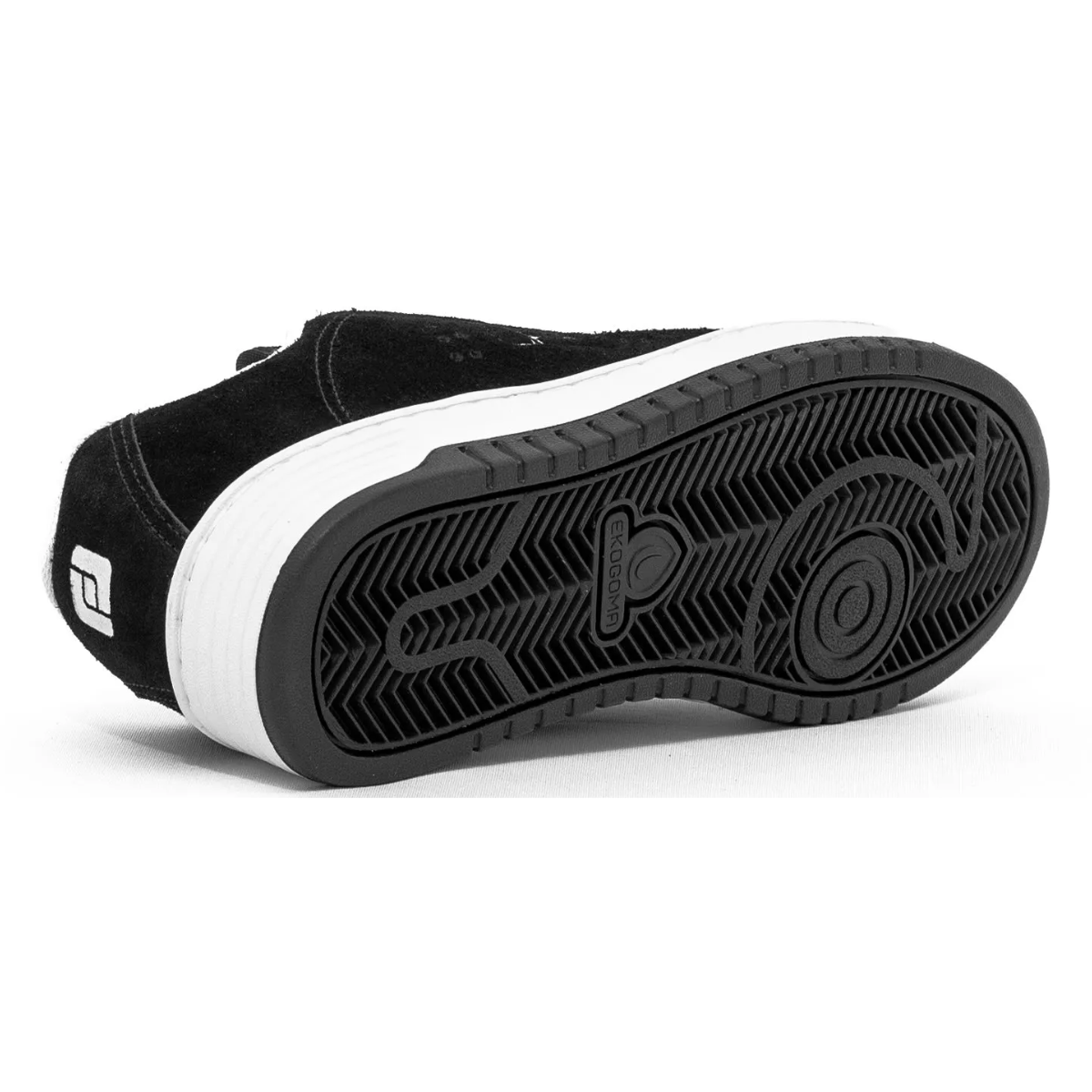 Tenis Freeday Jab Camurça Preto Branco