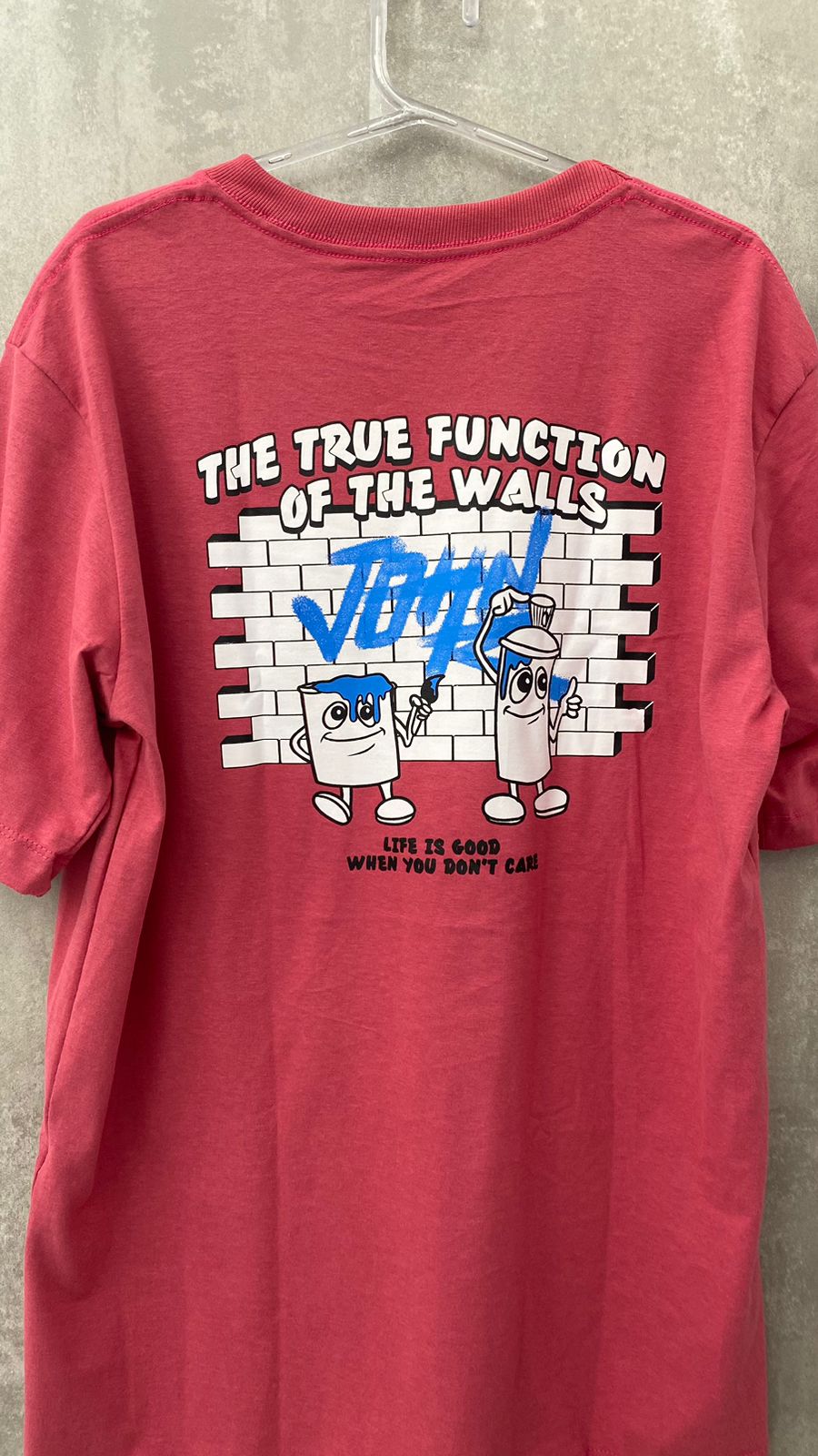 Camiseta John Roger Spray And Wall Rosa