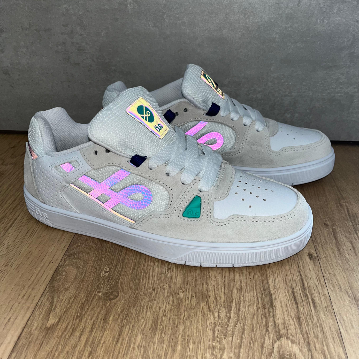 Tenis Ous 2k Branco Azul Furta Cor