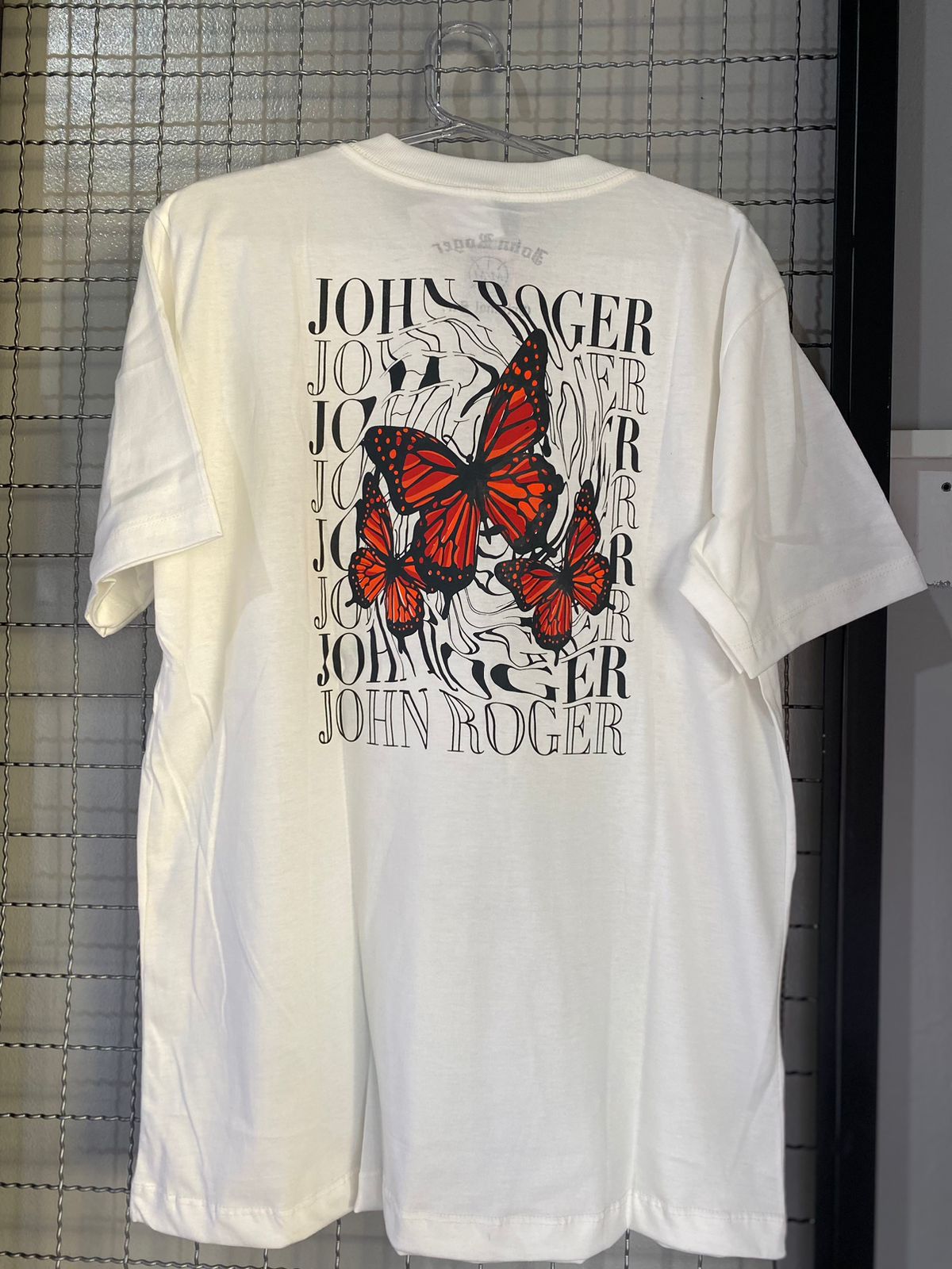 Camiseta John Roger Butterfly Off White
