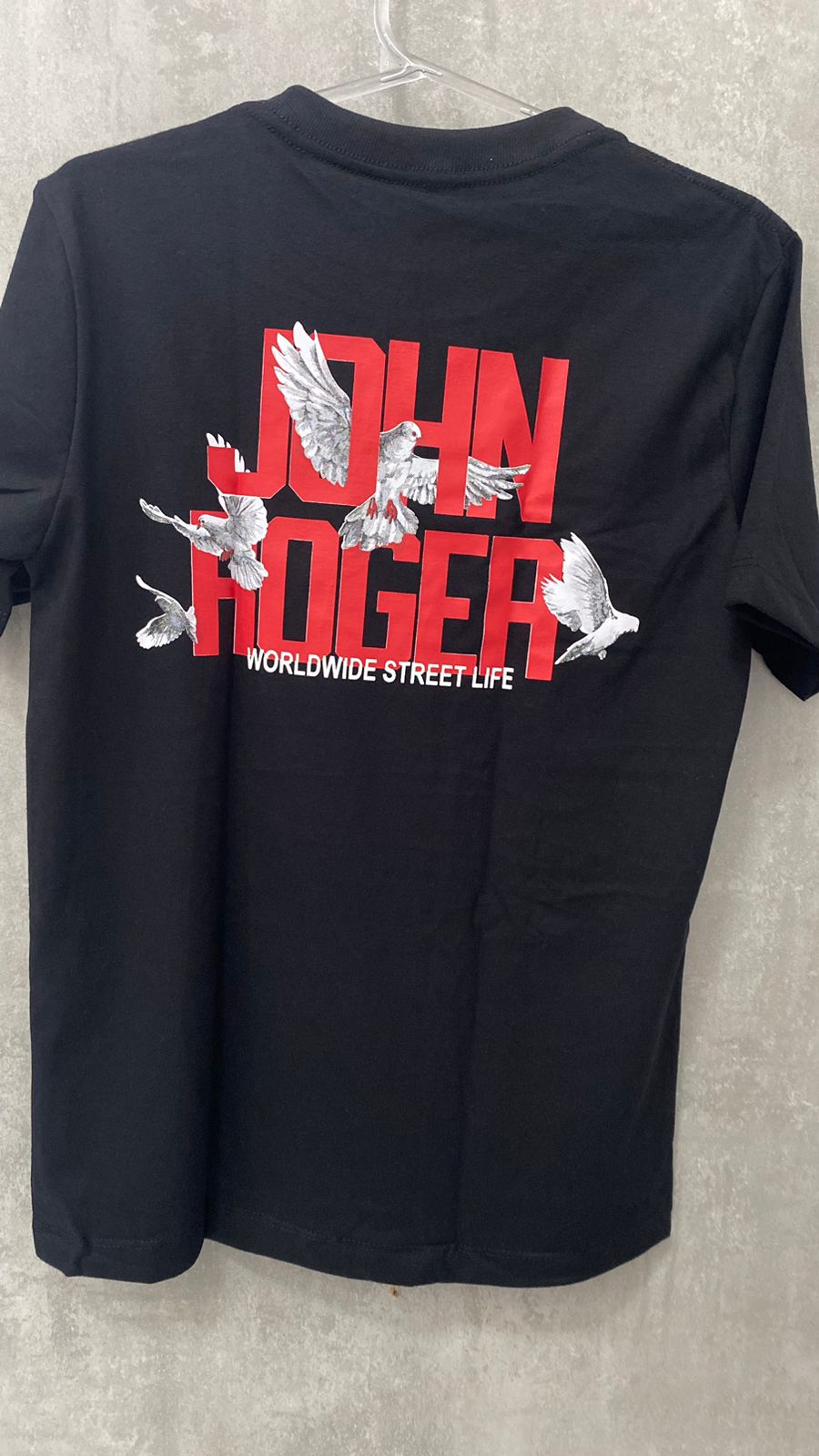 CamisetaJohnRogerPidgeonsPreto-GG1