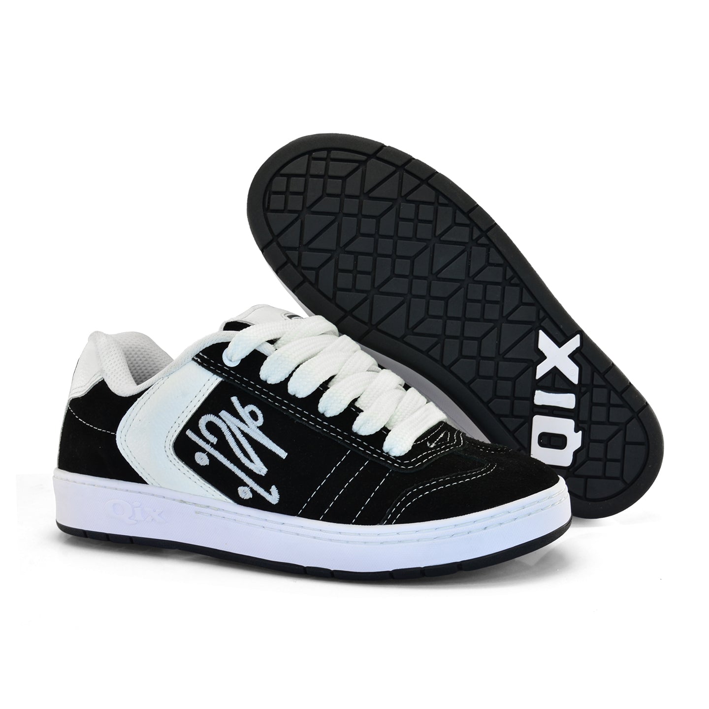 TenisQixChoraoLadoBPretoBranco-43