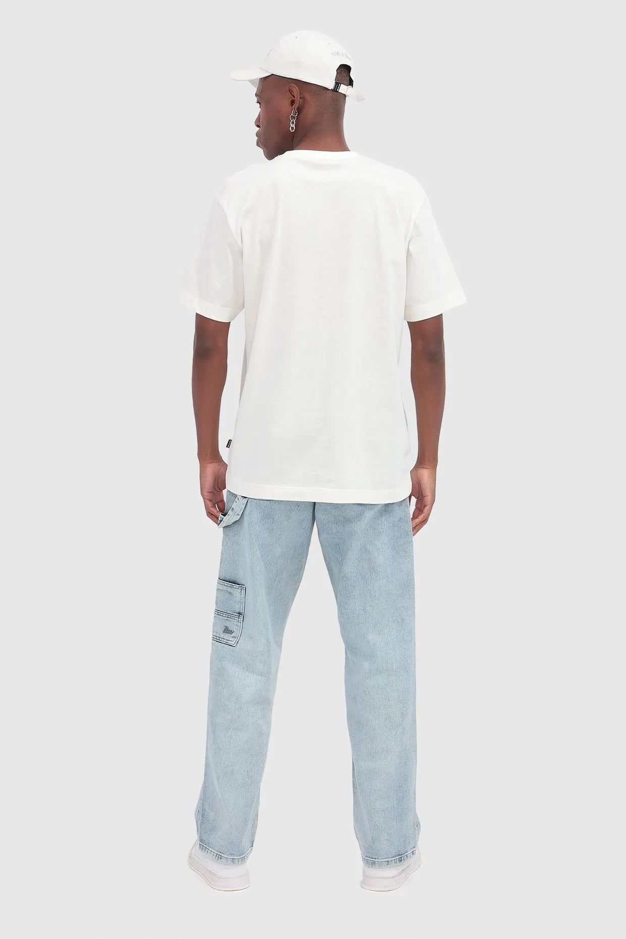 Camiseta Baw Trouble