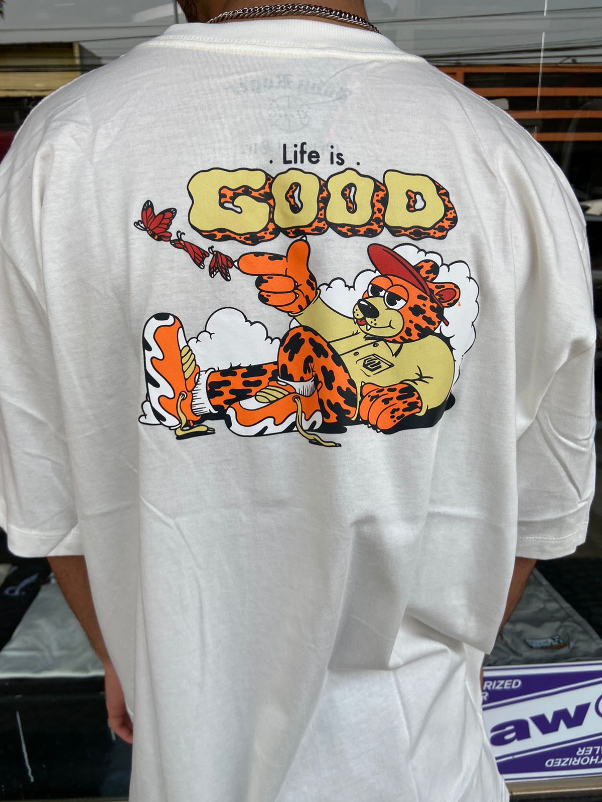 Camiseta John Roger Life Is Good Off White