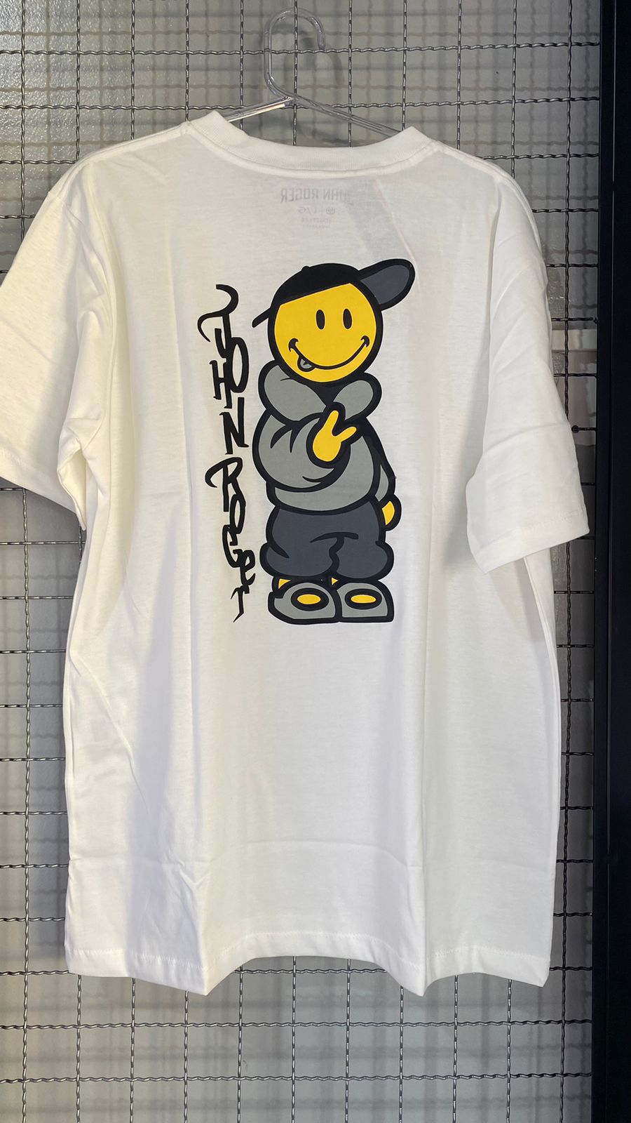 Camiseta John Roger Smiley